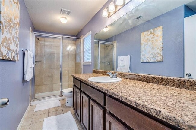 Building Photo - 347 Triumph Rd