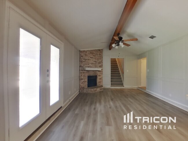 Building Photo - 8033 Berrybrook Dr