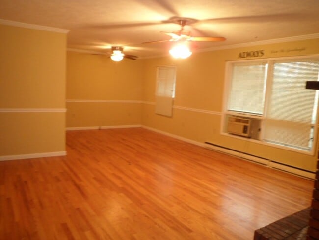 Building Photo - 1068 Monteith Branch Rd