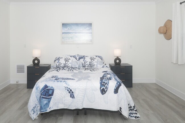 Building Photo - 8560 Heron Lagoon Cir