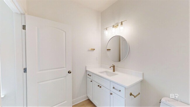 Building Photo - 2704 Bienville Ave