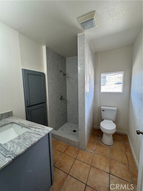 Building Photo - 6475 Stover Ave
