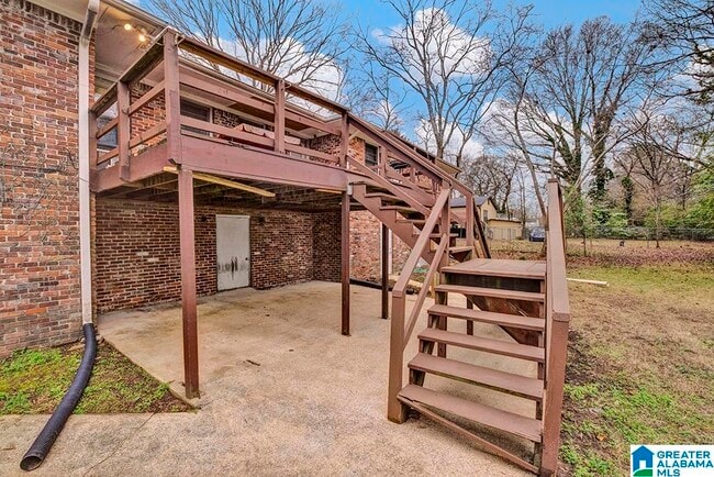 Building Photo - 126 E Jones Ct