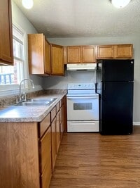 Building Photo - 117-A/117-B EEP