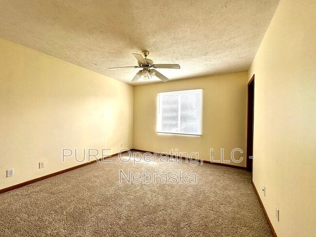 Building Photo - 7879 Bauman Ave