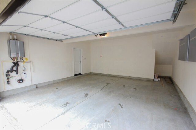 Building Photo - 513 Embrook Way