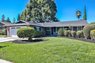 Building Photo - 4131 Briarglen Dr