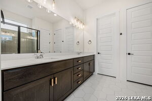 Building Photo - 212 Rambling Rpds Dr