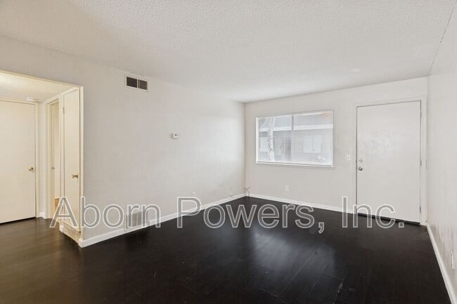 Building Photo - 1235 Williams Way