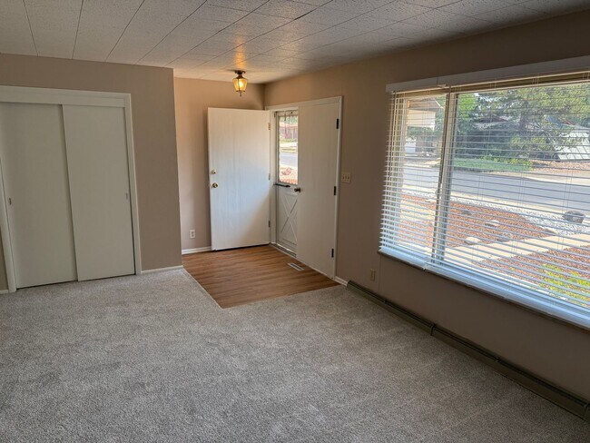 Building Photo - Spacious 2-Bed Home Packed With Comfort and Upgrades