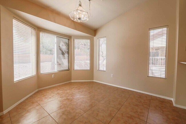 Building Photo - Sun City Summerlin - Golf Course Community...