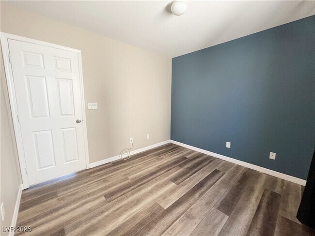 Building Photo - 10353 Talking Tree Ave