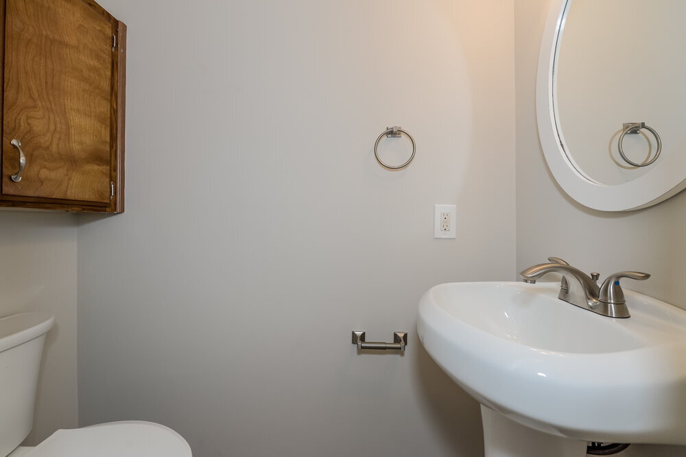 Building Photo - 3933 Hillshire Dr