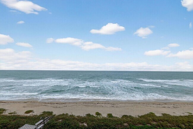 Building Photo - 9960 S Ocean Dr