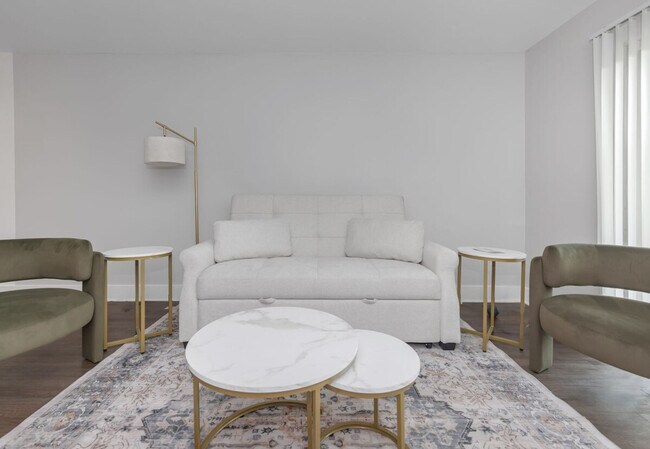 Building Photo - 4301 W Cleveland St