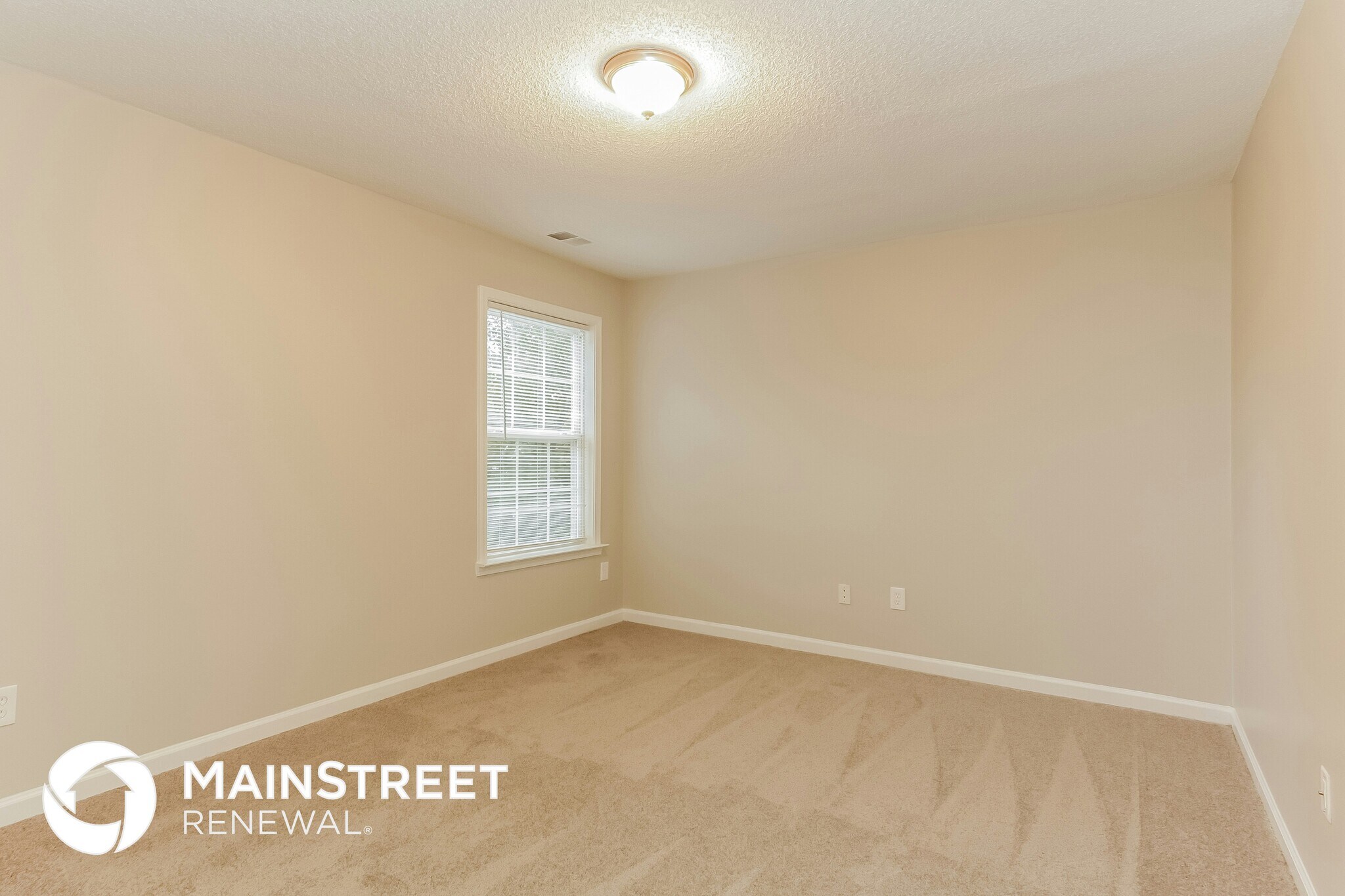 Building Photo - 11937 Fox Glen Rd