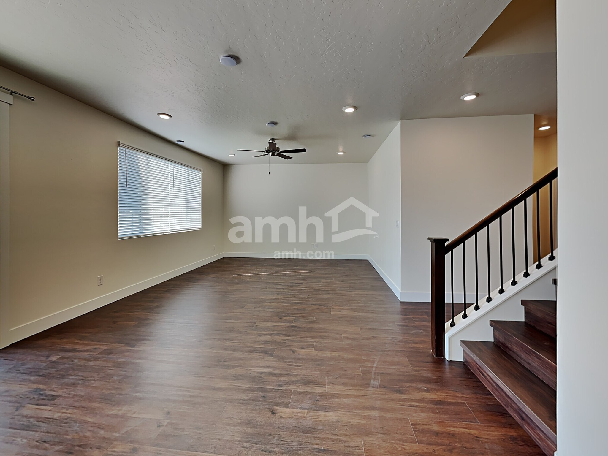 Building Photo - 1349 Marysville Ave