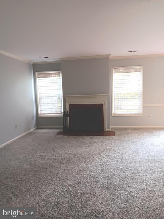 Building Photo - 27 Kanon Ct