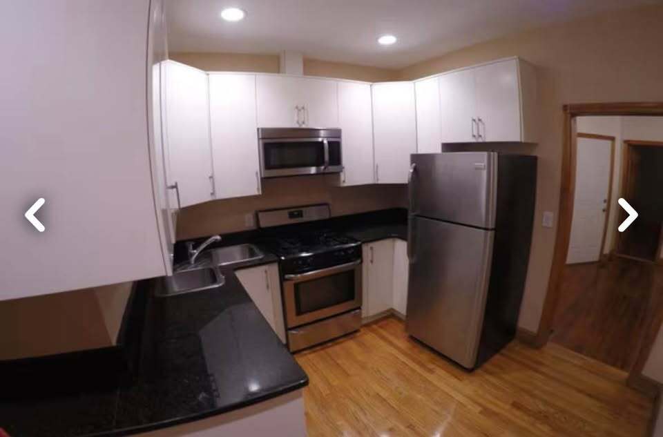 Kitchen - 29 Bridges St