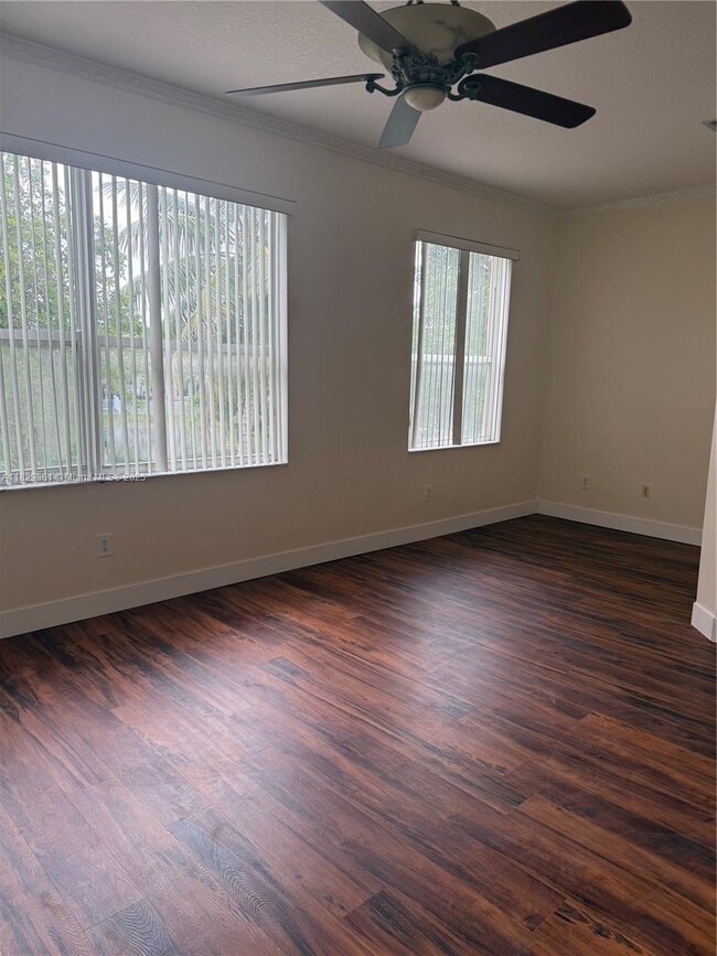 Building Photo - 4973 SW 163rd Ave