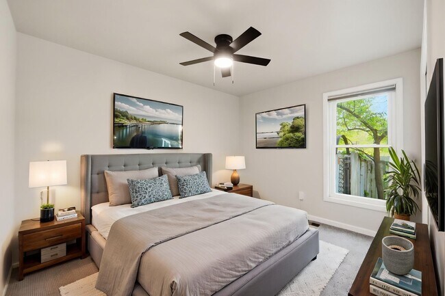 Building Photo - 3803 Allison St