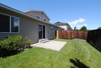 Building Photo - 1386 Brown St