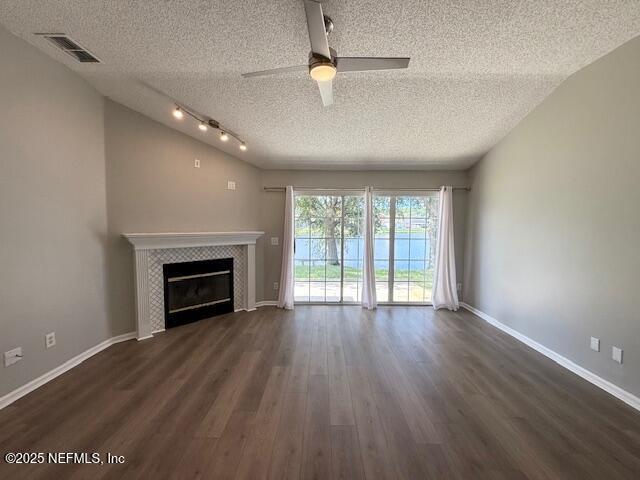 Building Photo - 1904 Sunchase Ct