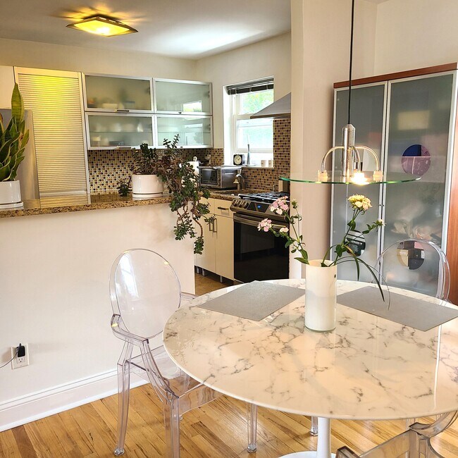 Primary Photo - 2-58 Virginia Dr