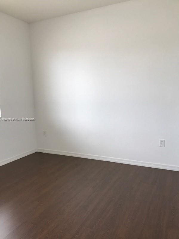 Building Photo - 2173 SE 2nd St