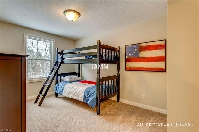 Building Photo - 9360 Rockys Ct