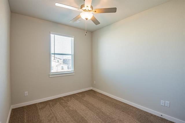 Building Photo - 720 Wheatfield Dr