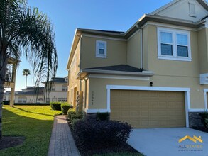 Building Photo - 13532 Fountainbleau Dr