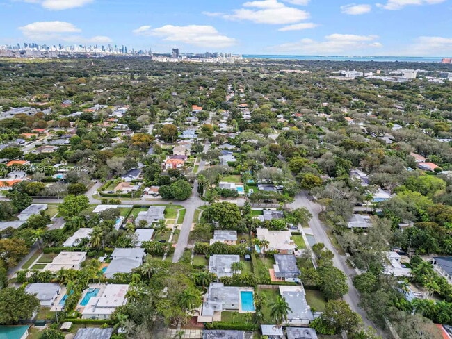 Building Photo - Southwest 47th Street, Miami, FL 33155 - 3 BR 1 BA single-family home