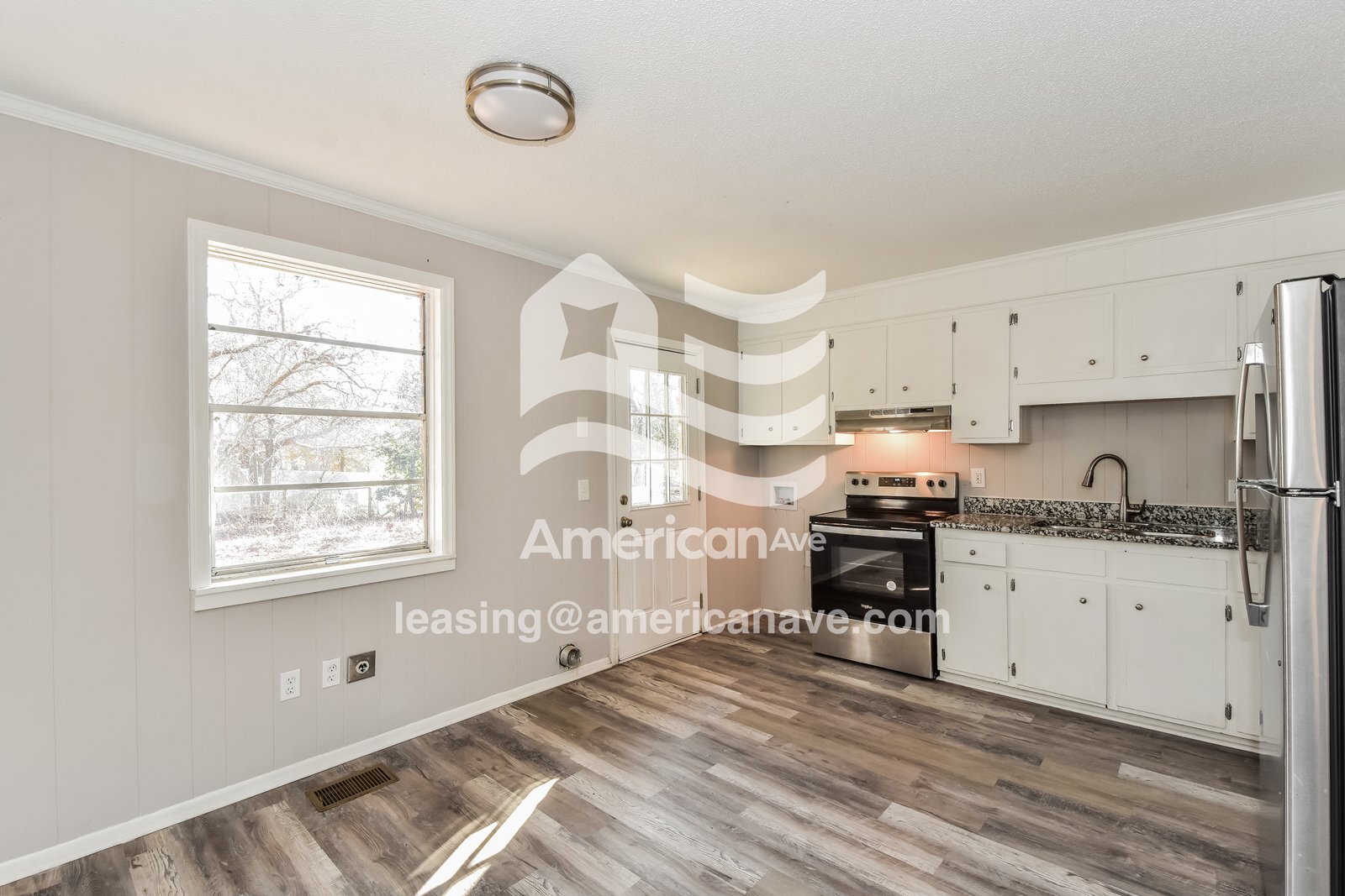 Building Photo - 2124 Sandy Run Dr