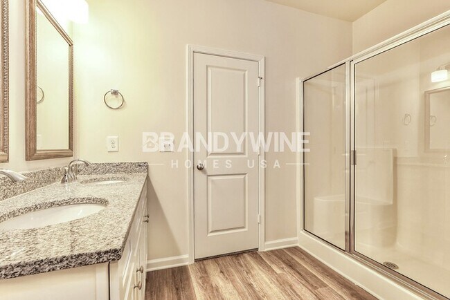 Building Photo - 640 Patmore Dr