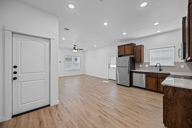 Building Photo - 3607 Pintail Ln