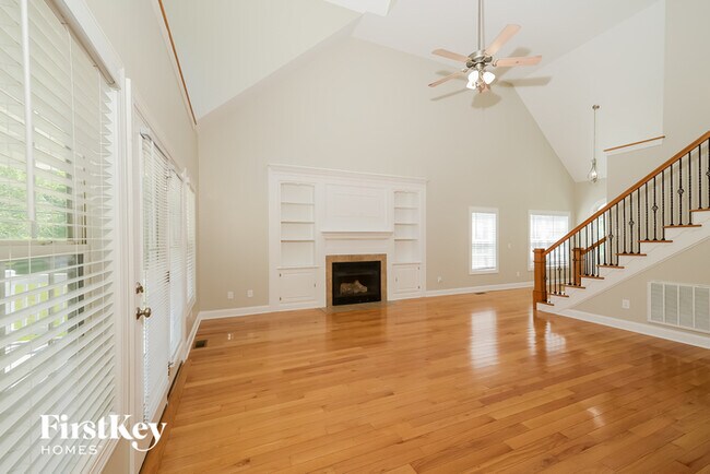 Building Photo - 2373 Topaz Ln