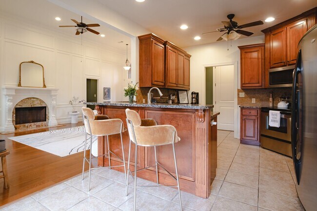 Building Photo - Solamere Subdivision