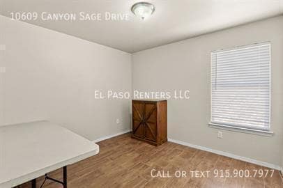 Building Photo - 10609 Canyon Sage Dr