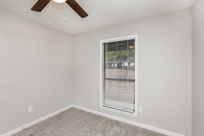 Building Photo - 2028 Gloria Dr