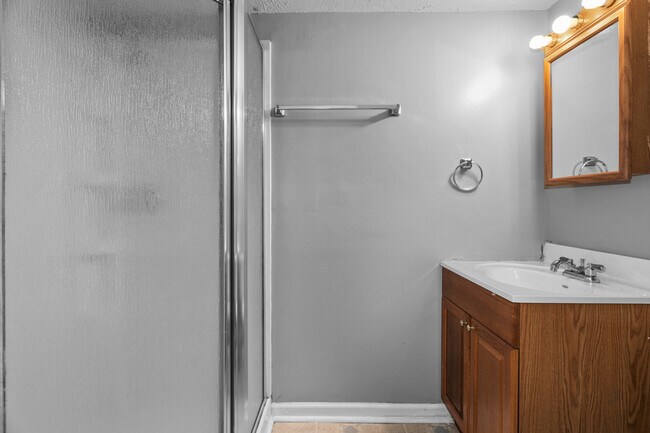 Building Photo - 711 SW 7 St