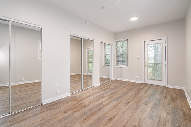 Building Photo - 1432 Rufer Ave