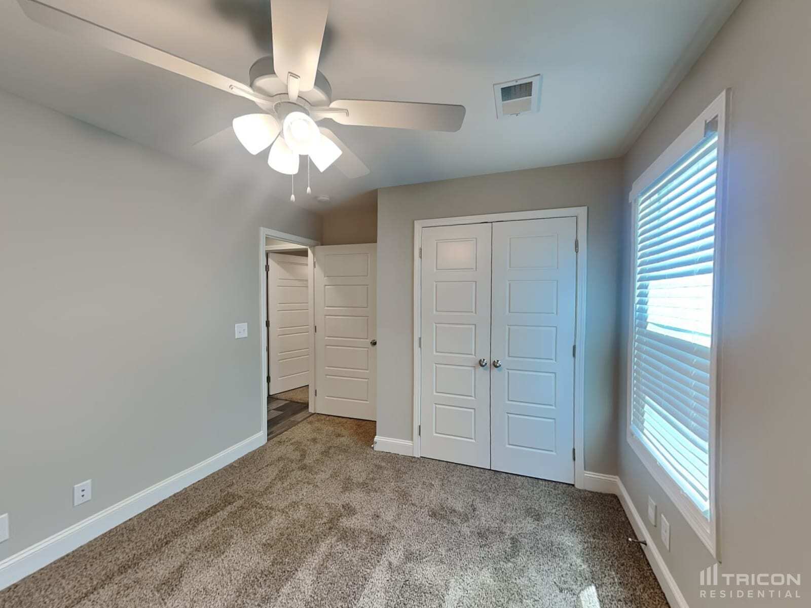 Building Photo - 4034 Ft Sumter Dr