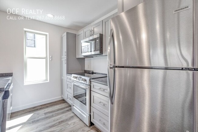 Building Photo - 751 N 43rd St