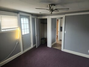 Building Photo - 68 Beach Rd