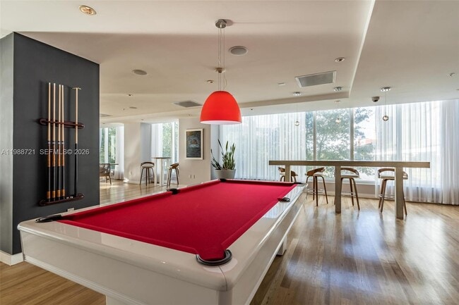 Building Photo - 133 NE 2nd Ave