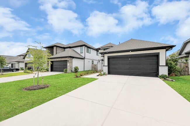 Building Photo - 20755 Sunseed Dr