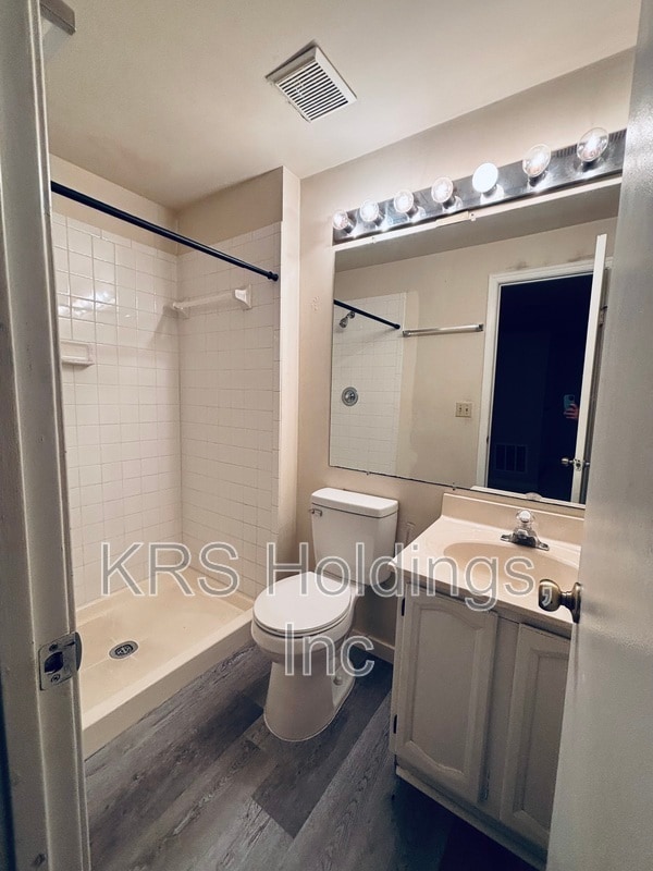 Building Photo - 10707 Gideon Ct