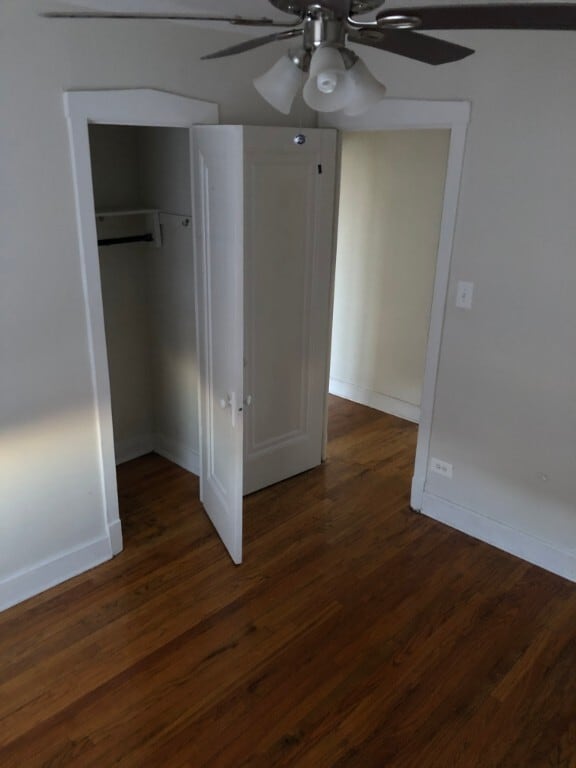 Building Photo - 6364 N Hermitage Ave