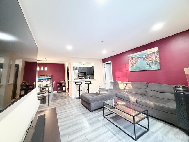 Building Photo - 226 Waterford Dr